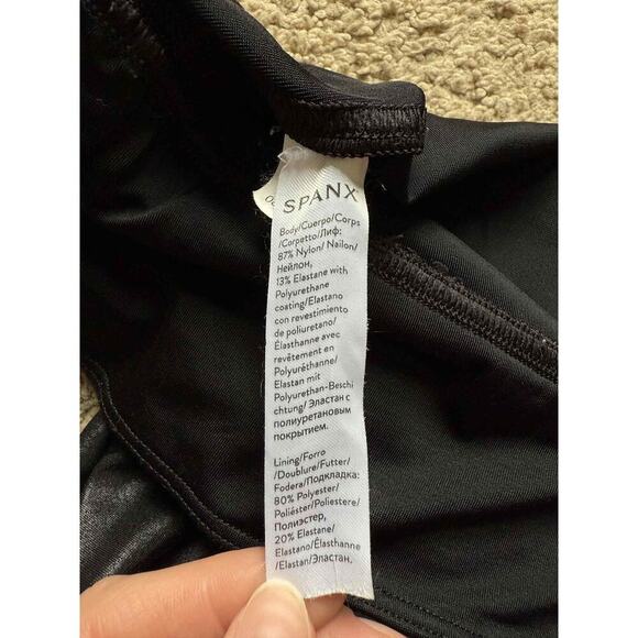 Spanx Faux Leather Pull On High Waisted Shiny Black Leggings Women's Small - Picture 7 of 10